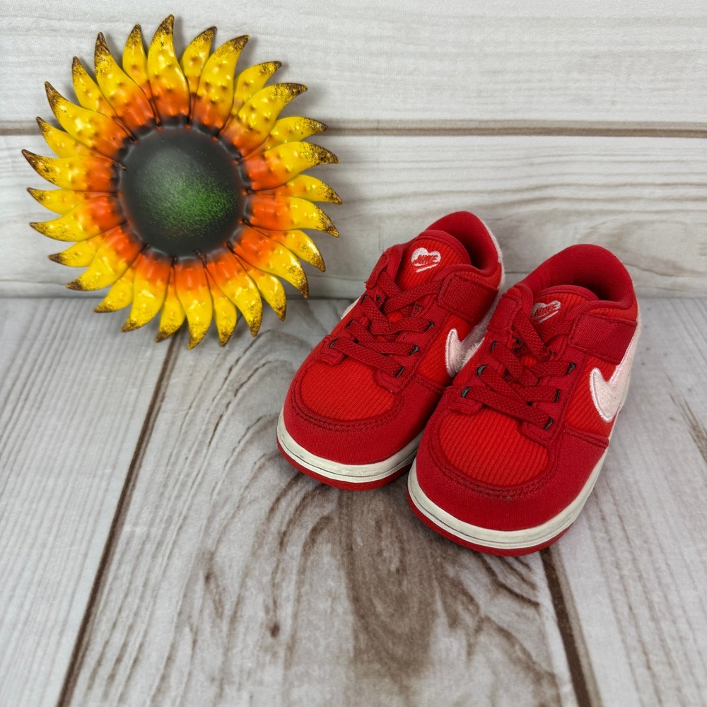 Nike Dunk Low Valentine's Day Toddler Shoes Size‎ 6C